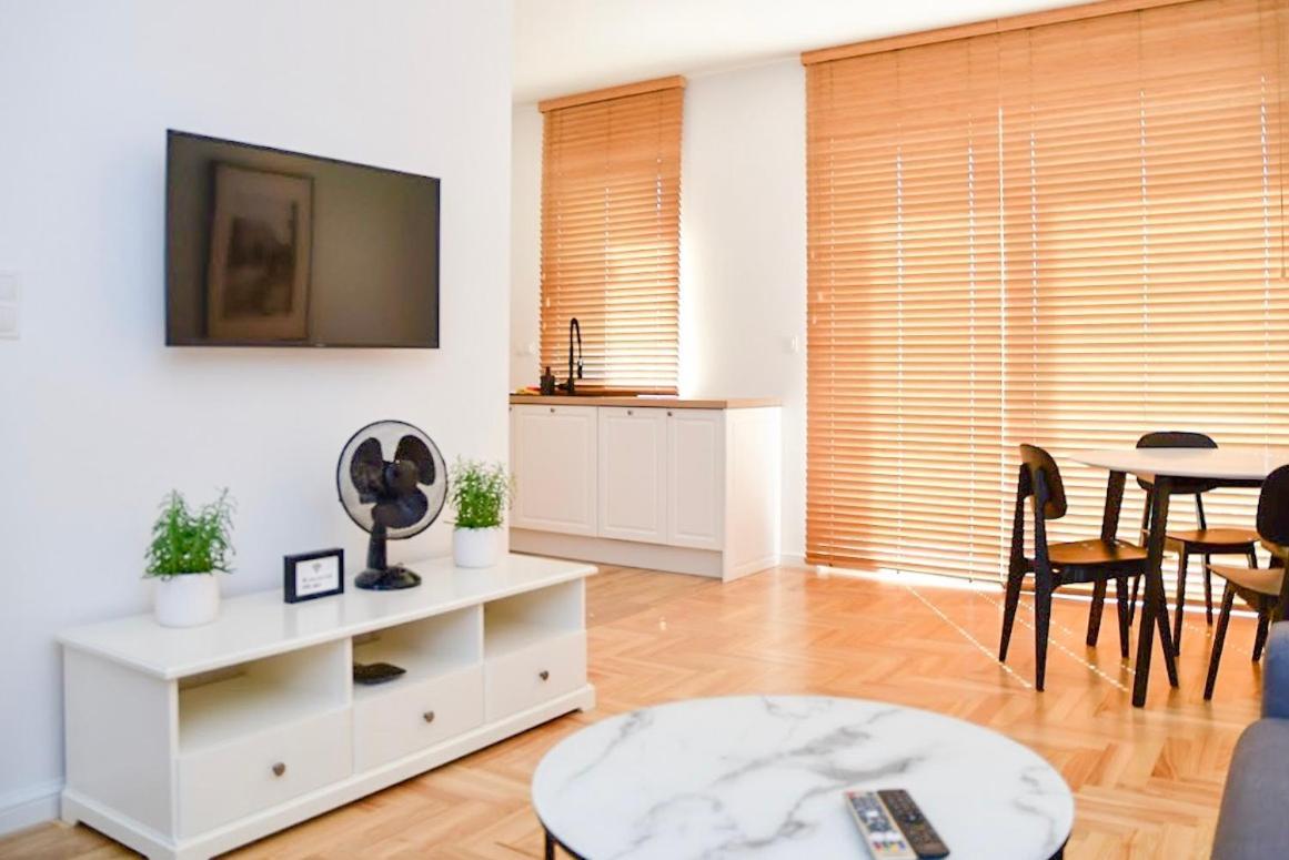 Апартаменти Apartament Lekka Варшава Екстер'єр фото